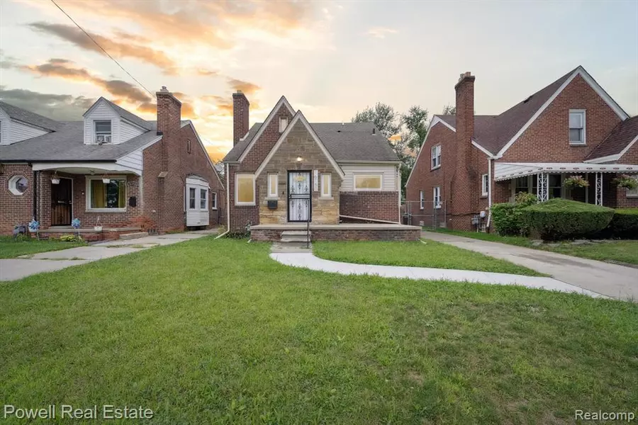 16150 Harlow Street, Detroit, MI 48235