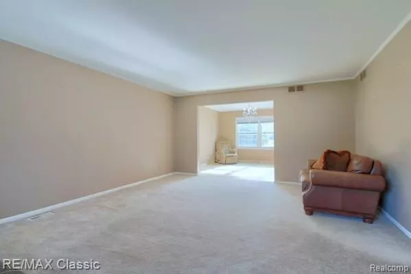 West Bloomfield, MI,6564 Alderley Way Court