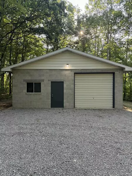 8460 N Harrison, Roscommon, MI 48653