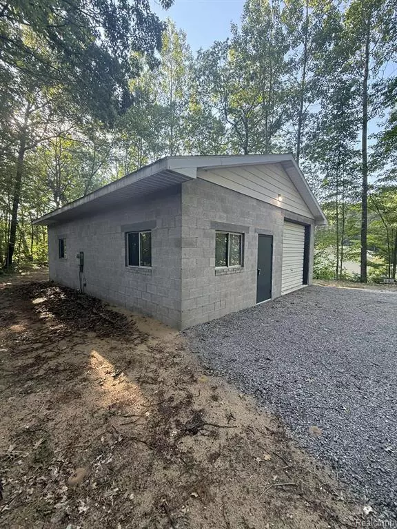 Roscommon, MI 48653,8460 N Harrison