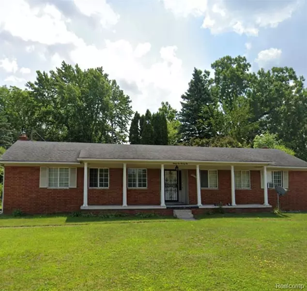 3522 Ridgecliffe Drive, Flint, MI 48532