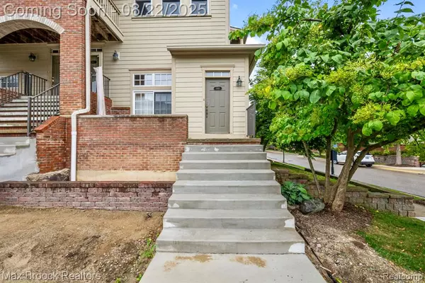 Auburn Hills, MI 48326,3910 Forester Boulevard