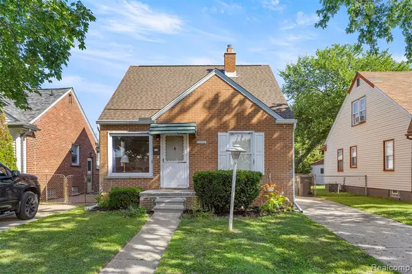 Dearborn, MI 48124,21934 Carlysle Street