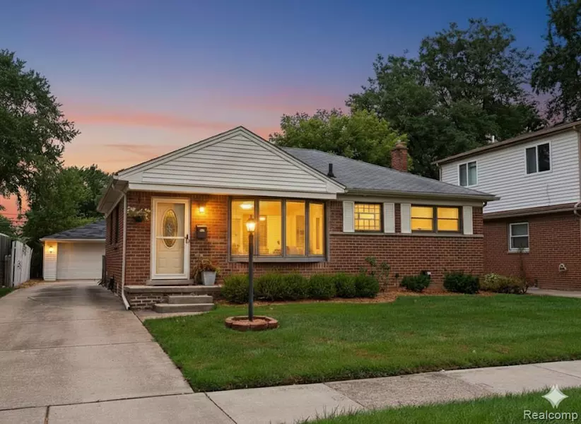 112 Jeffrey Avenue, Royal Oak, MI 48073