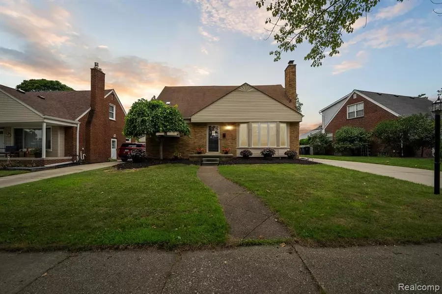 2610 Gorno Street, Trenton, MI 48183