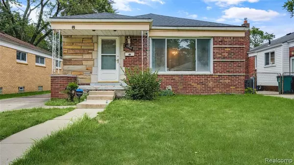13701 Elgin Street, Oak Park, MI 48237