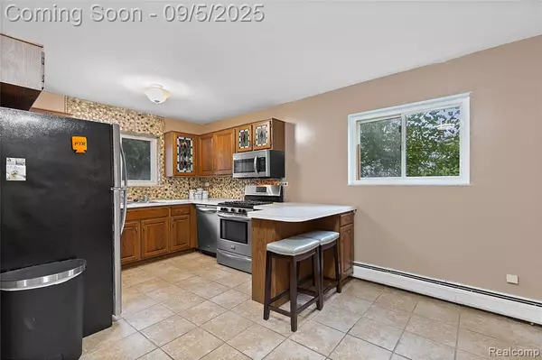 Holly, MI 48442,1107 Odessa Drive
