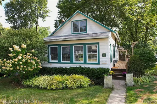 148 East Street, Oxford, MI 48371