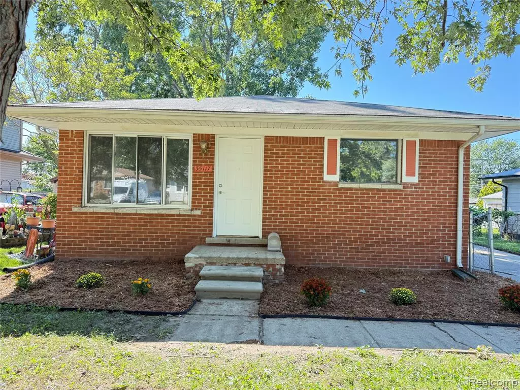 Clinton Twp, MI 48035,35117 Ellen Street