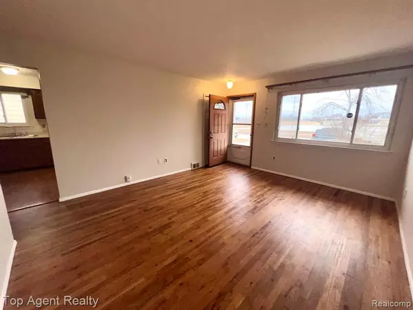 Garden City, MI,28912 Cambridge Street