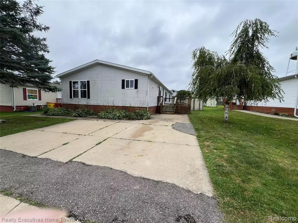 Dryden, MI 48428,3770 Quail Run