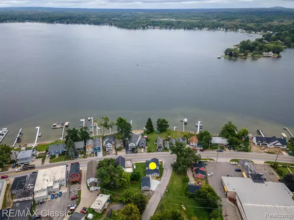 Whitmore Lake, MI 48189,9509 Main Street