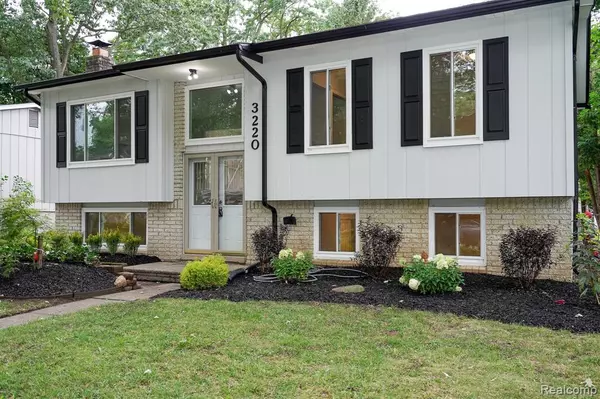 Commerce Twp, MI 48382,3220 Chenoa Street