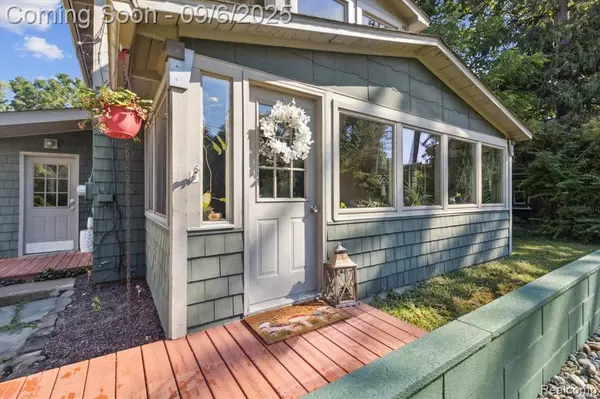 Highland, MI 48356,265 E Livingston Road