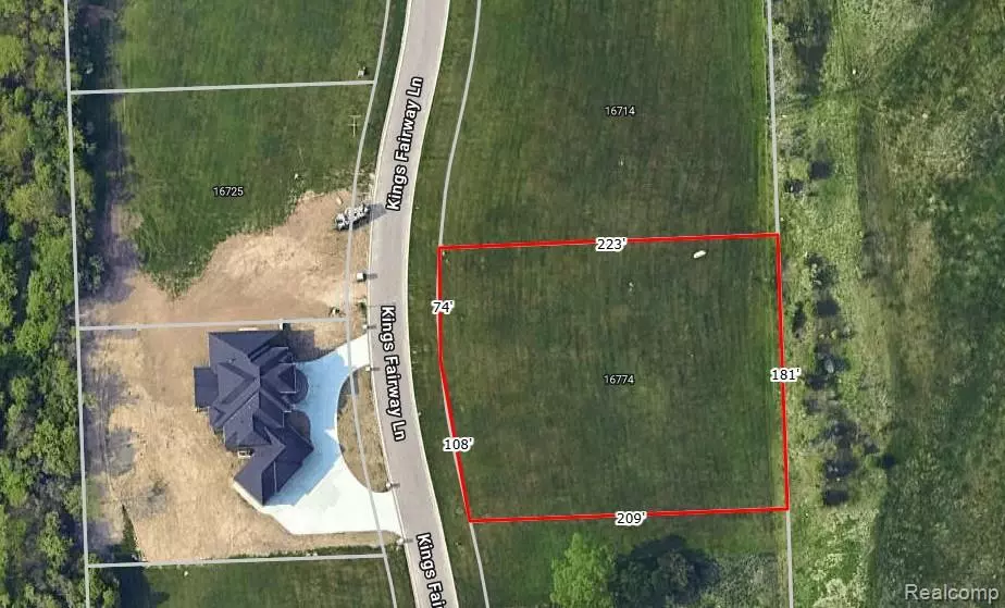 Grand Blanc, MI 48439,16774 Kings Fairway Lane
