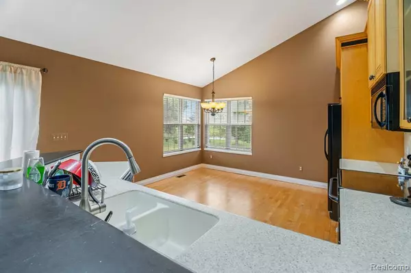 Almont, MI 48003,6051 Hough Road