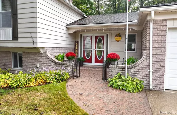 Orion, MI,2880 Wareing Drive