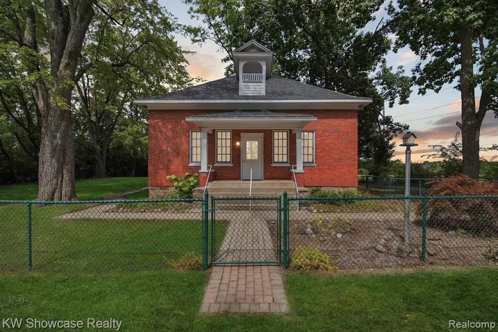 Dexter, MI 48130,11000 Dexter Chelsea Road