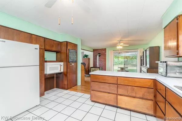 Fairview, MI 48621,2239 N E Miller Rd