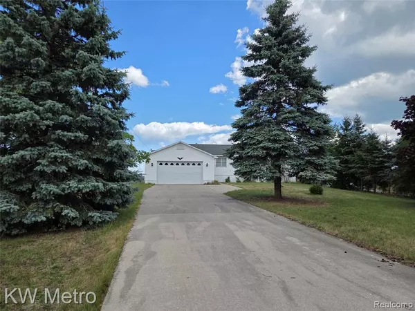 Oscoda, MI 48750,5174 Bachman Road
