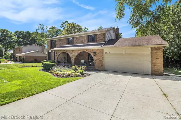 Troy, MI 48098,2923 Homewood Drive