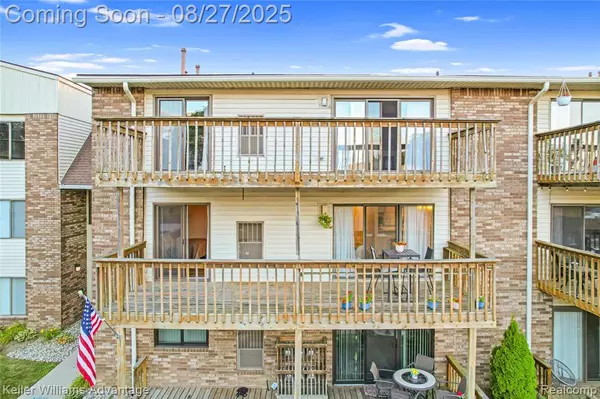 Walled Lake, MI 48390,855 S Pontiac Trail