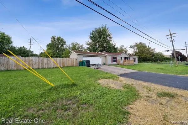 Romulus, MI 48174,35420 Grant Street