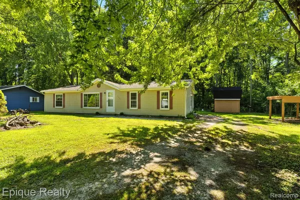 Burtchville, MI 48059,3831 Beech Street
