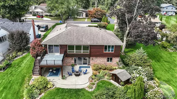 Commerce Twp, MI 48382,3628 Moberly Drive