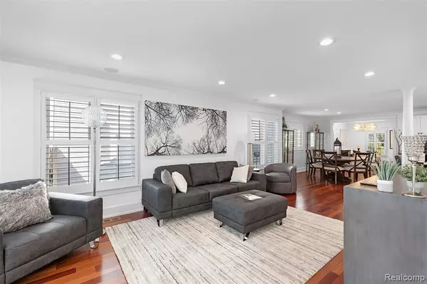 Birmingham, MI 48009,691 Wallace Street