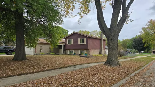 Sterling Heights, MI 48312,38614 Arcola Drive