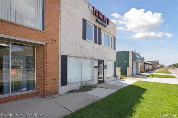 Eastpointe, MI 48021,24450 Gratiot Avenue