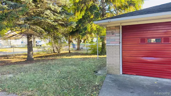 Warren, MI 48089,14220 FREEMAN Street