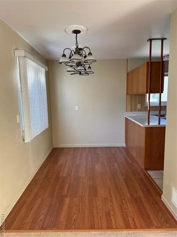 Madison Heights, MI 48071,29045 Howard Avenue