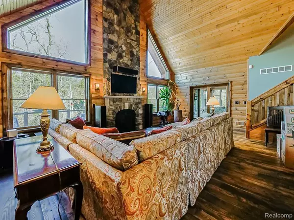 Clarkston, MI,5175 Parview Drive