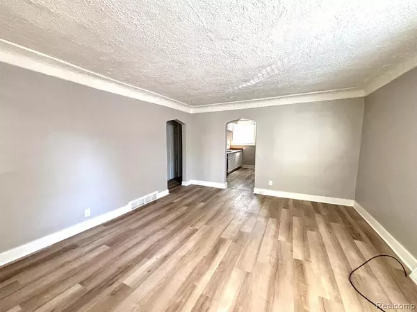 Warren, MI 48091,7006 Toepfer Road