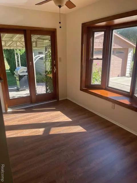 Troy, MI 48083,2693 Wisconsin Road