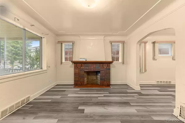 Dearborn, MI 48126,7444 Kendal Street