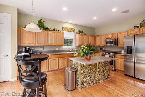 Howell, MI 48843,3991 Rainier Drive