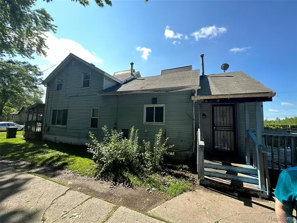 Saginaw, MI 48601,1521 Fenton Street