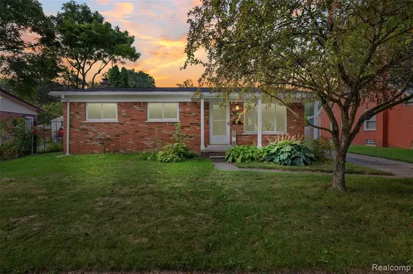 Royal Oak, MI 48067,2420 E Lincoln Avenue