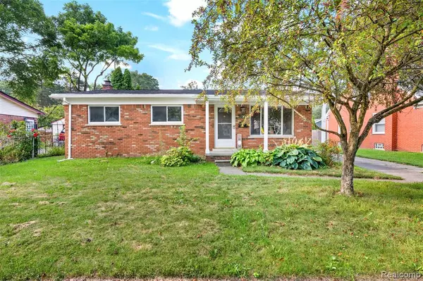 Royal Oak, MI 48067,2420 E Lincoln Avenue