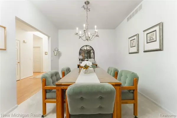 Fenton, MI 48430,13111 Harbor Landings Drive