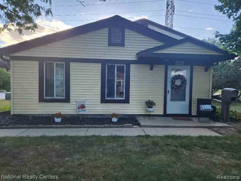 38075 Sherwood Street, Westland, MI