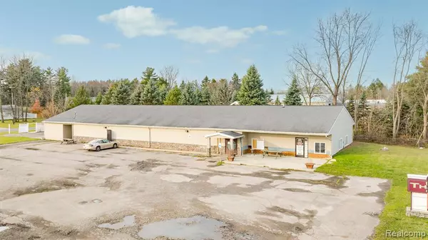 8033 N DORT, Mount Morris, MI 48458