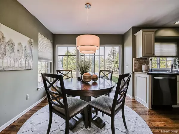 Canton, MI 48188,48581 Greenwich Circle