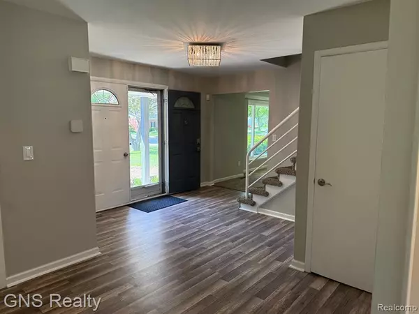 Southfield, MI 48076,20780 WAYLAND Street