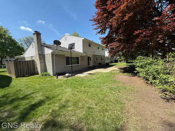 Southfield, MI 48076,20780 WAYLAND Street