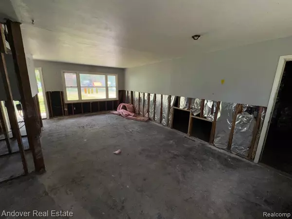 Van Buren, MI 48111,47253 Lauren Court