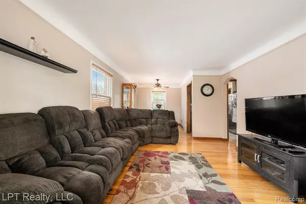 Allen Park, MI 48101,15246 Jonas Avenue
